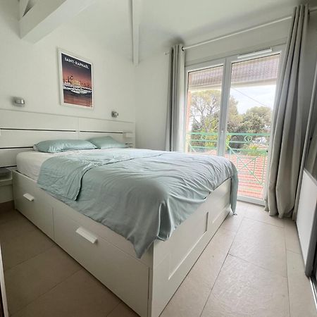 شقة Duplex T3 Boulouris Pieds Dans L Eau Saint-Raphaël المظهر الخارجي الصورة