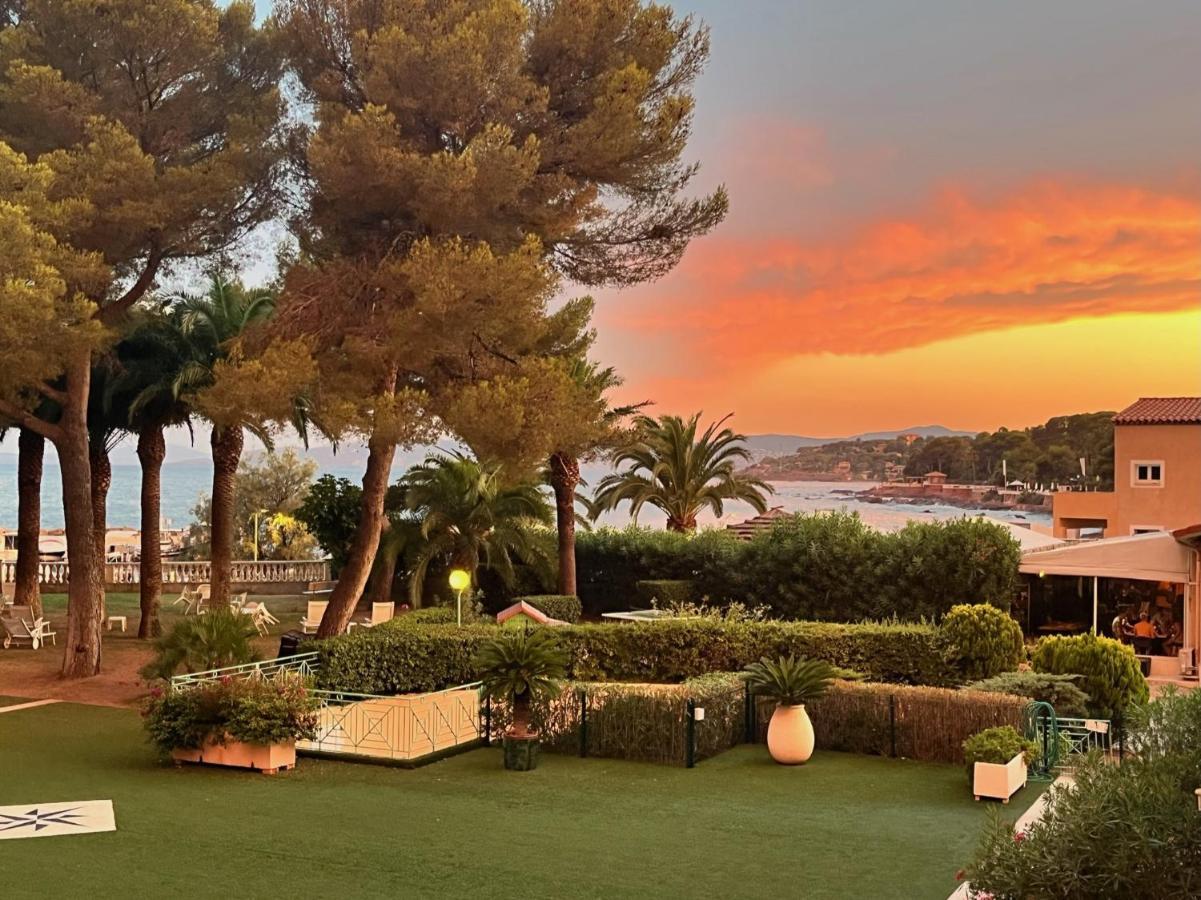 شقة Duplex T3 Boulouris Pieds Dans L Eau Saint-Raphaël المظهر الخارجي الصورة